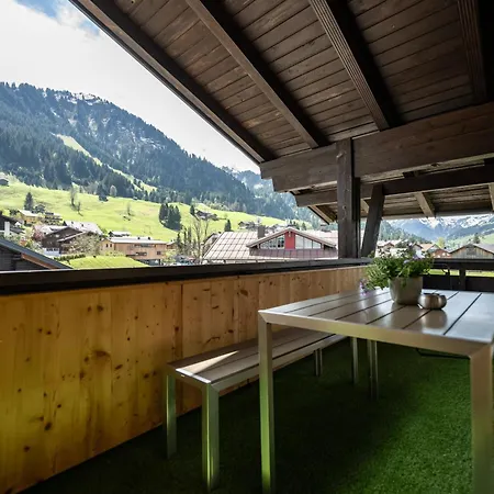 Apartament Haus Tannberg